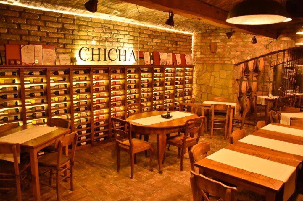 Garni Hotel Chicha - Winery Skrbic 베오그라드 외부 사진